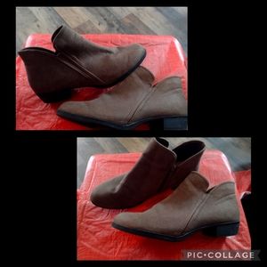 Size9 Brown Suede Boots
